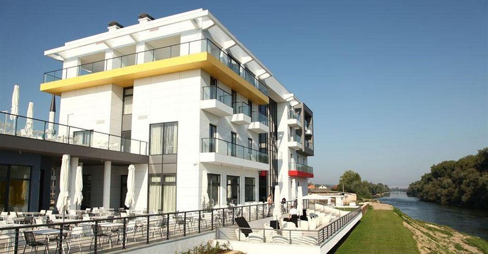 Zepter Hotel Bosanska Dubica Екстериор снимка